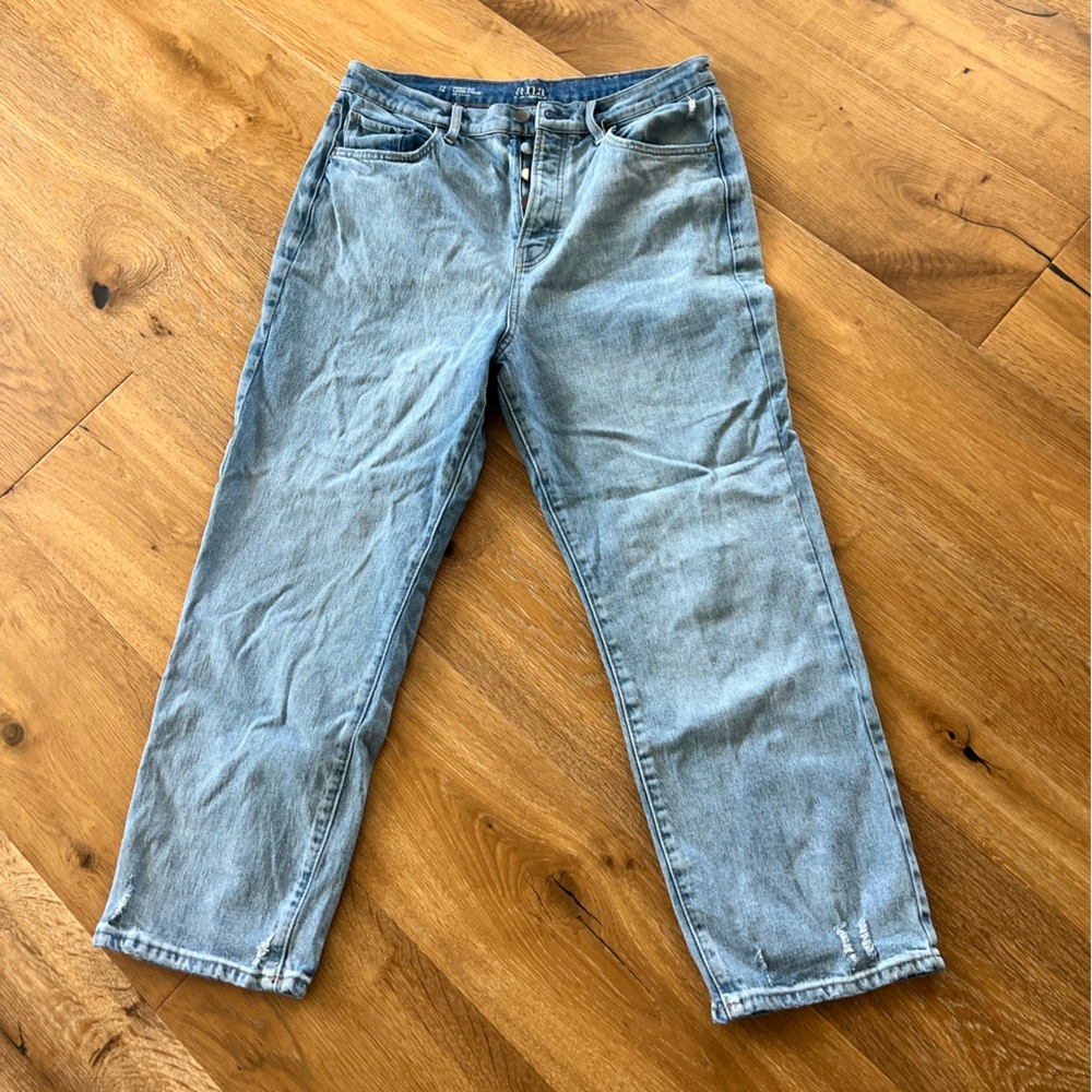 a.n.a Light Blue Cropped Straight Jeans